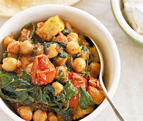 Spiced Chickpeas & Halloumi