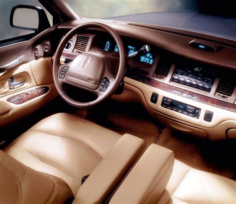 1997 Lincoln Town Car Signature Series - LincolnMotorCar Showcase ...