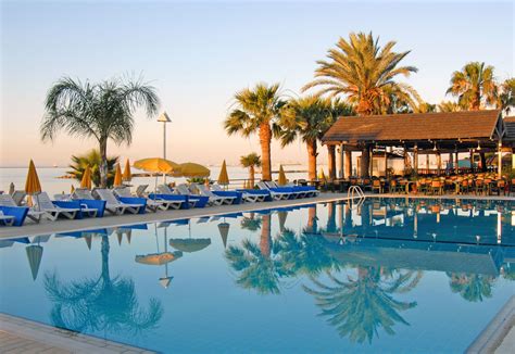 Palm Beach Hotel and Bungalows - Larnaca Hotels in Cyprus | Mercury ...