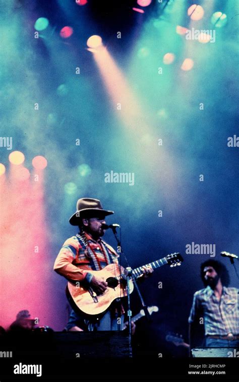 WILLIE NELSON, HONEYSUCKLE ROSE, 1980 Stock Photo - Alamy