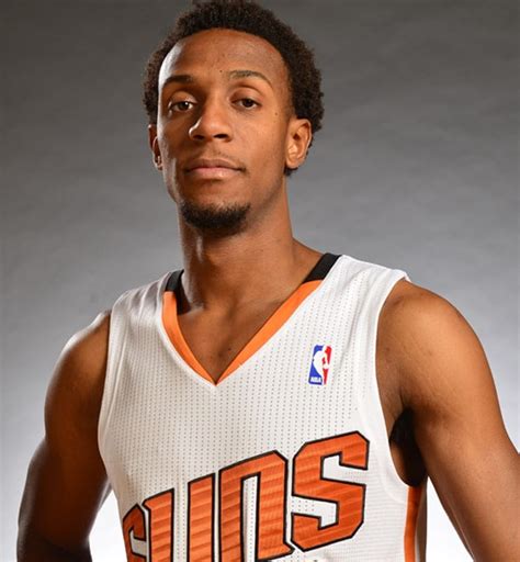 Ish Smith Photo Gallery | NBA.com