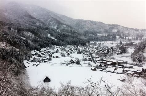 Shirakawago (summer vs. winter) « TravelJapanBlog.com