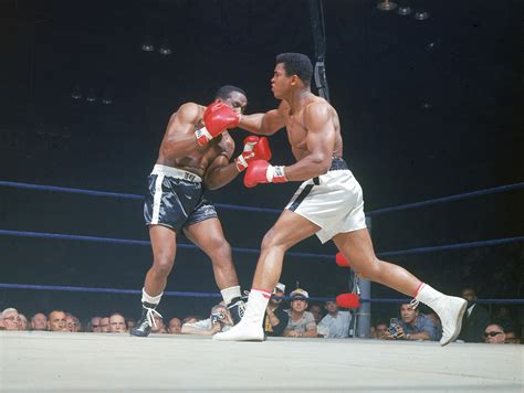 Muhammad Ali, Sonny Liston and the 'Phantom Punch' Title Bout, 1965