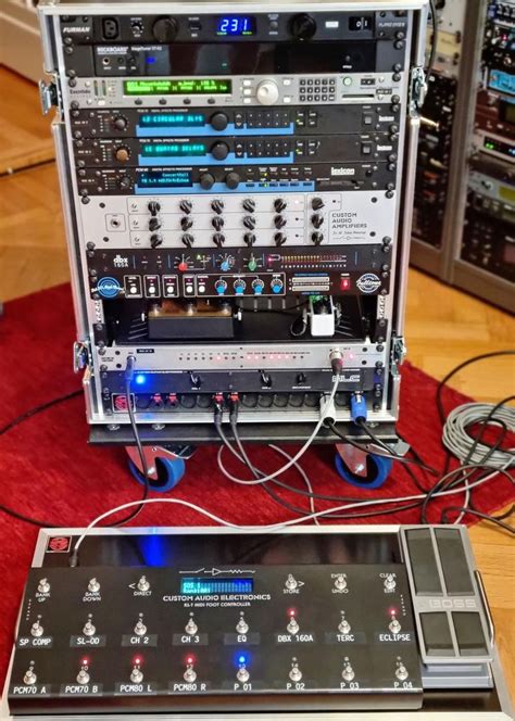 Pin by Oskar Pernarcic on AMP MODELS | Guitar rack, Pedalboard, Audio sound