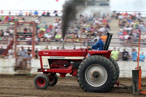 Farm Tractor Pulling Rules | Dodge County Fairgrounds