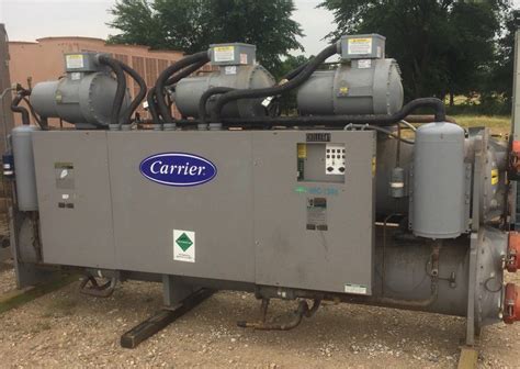 CARRIER - 250 Ton Water Cooled Chiller | Texas Used Chillers