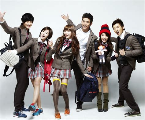 What is Korean school fashion? | Korean Fashion Trends