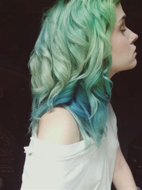 seafoam-green-hair | Tumblr