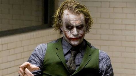 Despite His Method Acting, Heath Ledger’s Ill-Timed Joke on ‘The Dark ...