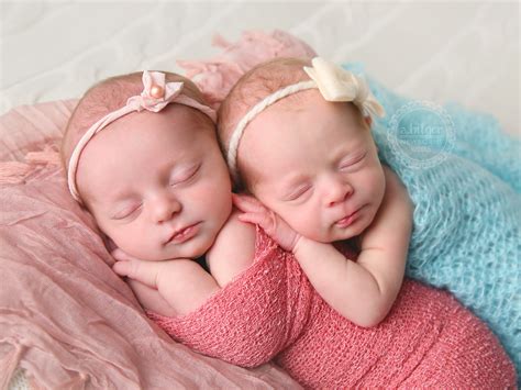 Twin Baby PNG HD Transparent Twin Baby HD.PNG Images. | PlusPNG