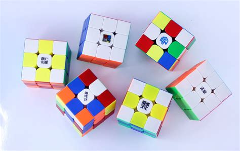 Five Best Speed Cubes of 2020 [Rubik's Cube Buying Guide]