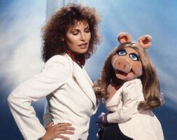 Episode 311: Raquel Welch | Muppet Wiki | Fandom