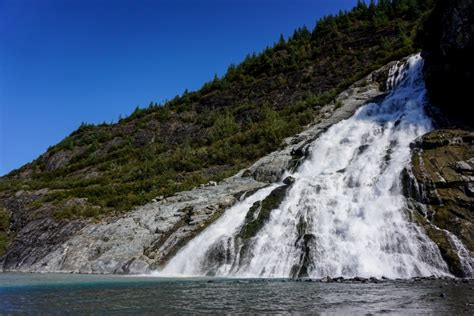 11 Awe-Inspiring Waterfalls in Alaska to Explore | Celebrity Cruises