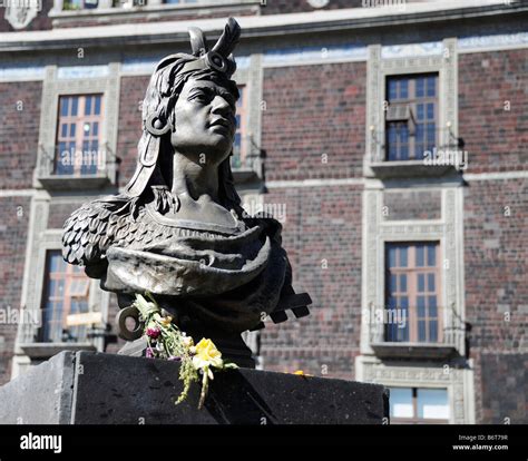 Bust of Cuauhtemoc on Zocalo, the last Aztec emperor Stock Photo ...