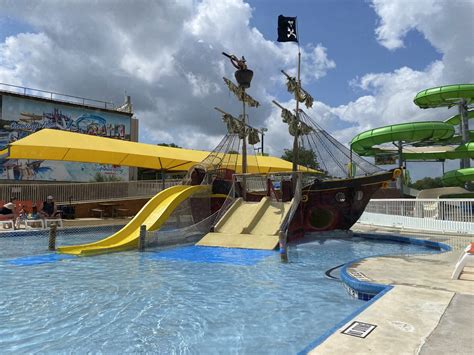 Travel Confidently New Braunfels Schlitterbahn Resort #InNewBraunfels ...