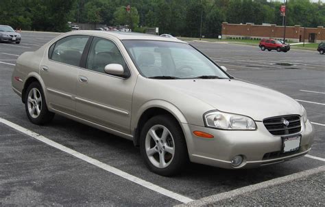 2000 Nissan Maxima - Information and photos - MOMENTcar