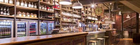 Savills UK | Pubs, Bar, & Restaurant Leasing, Sales, & Investment