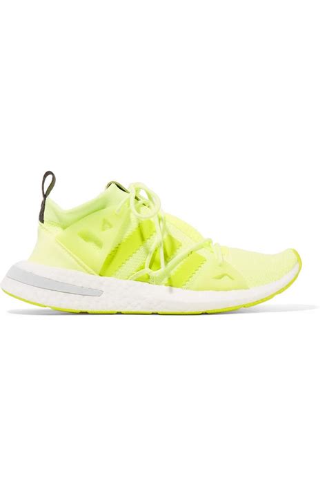 The Neon Sneaker Trend Is Happening | Who What Wear