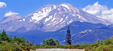 Best Hikes in Shasta-Trinity National Forest (CA) - Trailhead Traveler