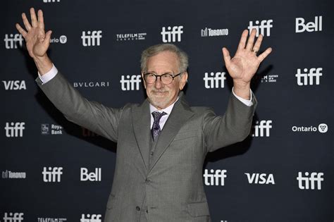 Steven Spielberg debuts his movie memoir 'The Fabelmans' | AP News