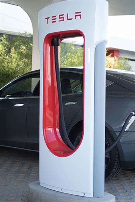 Tesla Supercharger V4 design revealed in new station plan