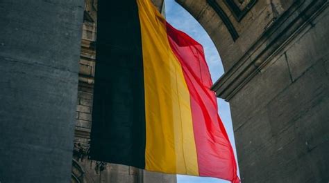 The Belgium flag: colors, meaning & other facts