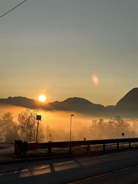 Sunrise in Norway : r/pics