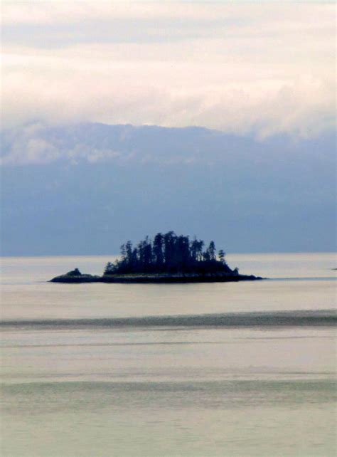 I am a Rock I am an Island Photograph by Mindy Newman - Fine Art America