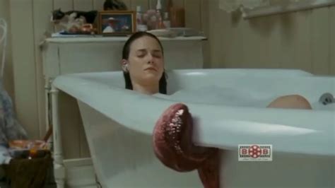 Slither (2006) Movie , The Bathtub Scene - YouTube