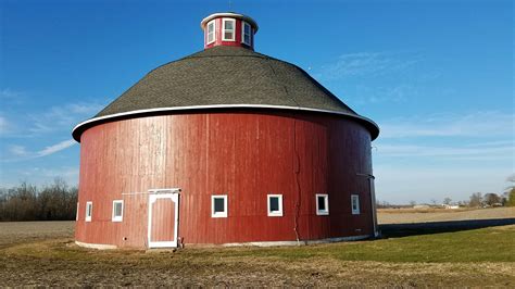 Stuckwish Round Barn – Family Travel | Seymour, IN | Jackson County ...