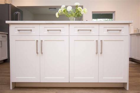 Shaker Abacoa In Frosty White Matte | Replacing kitchen cabinets ...