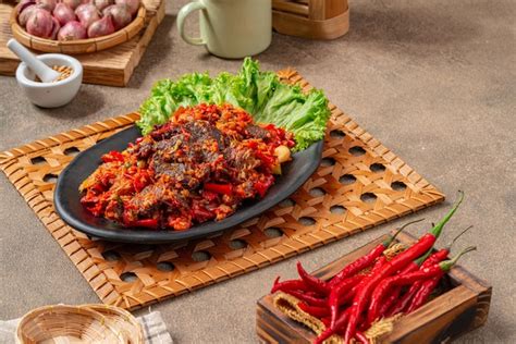 Premium Photo | Jerado balado or dendeng balado