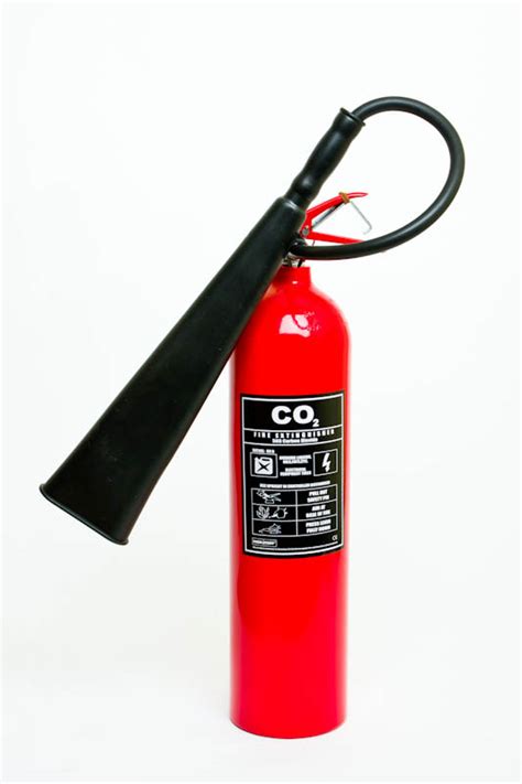 Carbon Dioxide Fire Extinguisher / ANSUL Sentry® Carbon Dioxide Hand ...