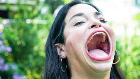 She has the biggest mouth of any woman in the world — and she's proud ...