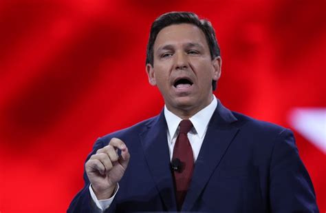 Florida Governor Ron DeSantis Denies Claims He Favored Wealthy Donors ...