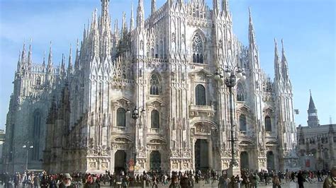 Gothic Style- type of European architecture that developed in the ...