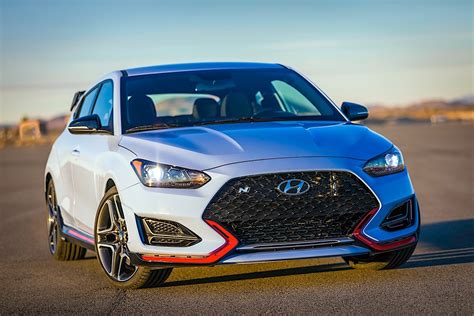 HYUNDAI Veloster N Specs & Photos - 2018, 2019, 2020, 2021, 2022, 2023 ...