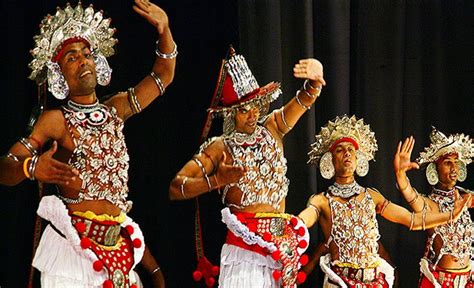 Exclusive Kandyan dance performance | Experiences in Kandy