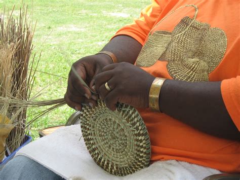 Sweetgrass Basket Making | Gullah/Geechee Nation