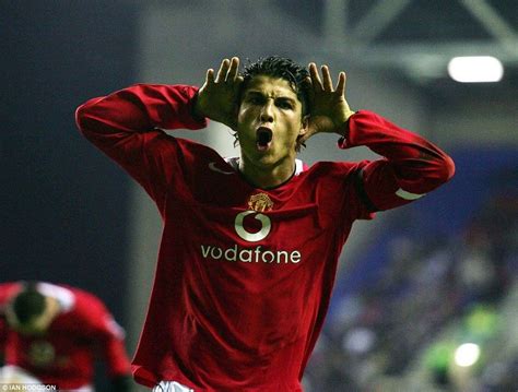 Cristiano Ronaldo Young, Cristiano Ronaldo Manchester, Ronaldo Photos ...