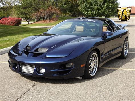 Pontiac firebird trans am - caribbeangross