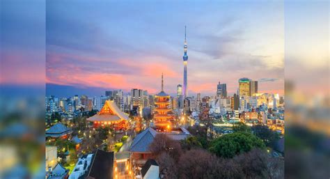 Cities globally renowned for their impressive skylines | Times of India ...