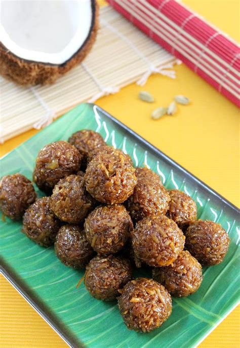 Coconut Ladoo Recipe with Jaggery | Kobbari Louz Recipe