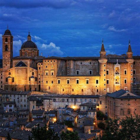 Urbino, The Cradle of Renaissance, in Marche, Italy. : r/europe