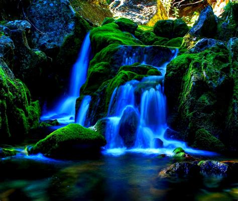 Animated Waterfall Screensavers