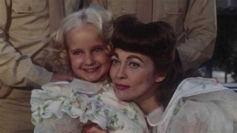 Mommie Dearest (1981) - AZ Movies