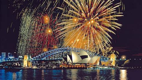 Sydney Harbour Bridge Fireworks Celebration - CorD Magazine