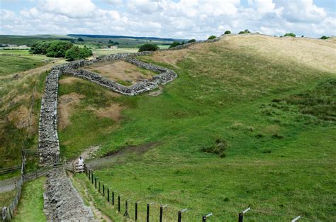 Hadrian's Wall Free Stock Photo - Public Domain Pictures