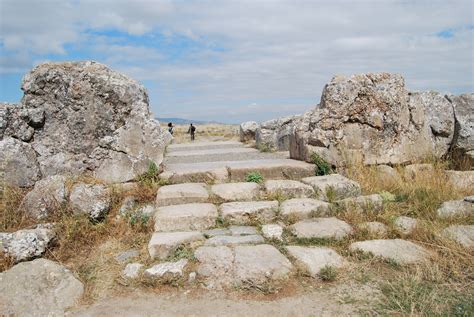 The Grand Temple and the Lower City in Hattusa | Turkish Archaeological ...