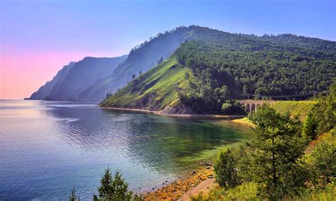 What Lives At The Bottom of Lake Baikal? - A-Z Animals